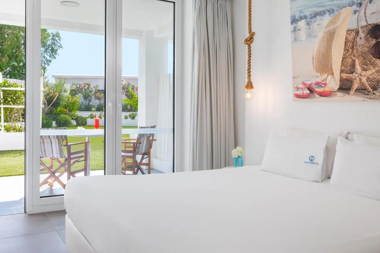 Blue Harbour Boutique Aparthotel Agia Napa Chipre