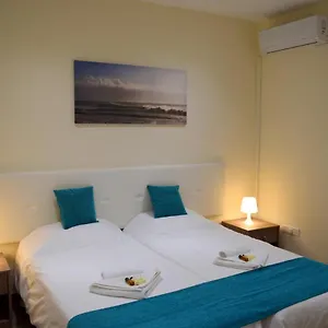 Cross Road Apartament