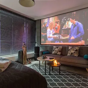 Aparthotel Inpoint With Parking Available